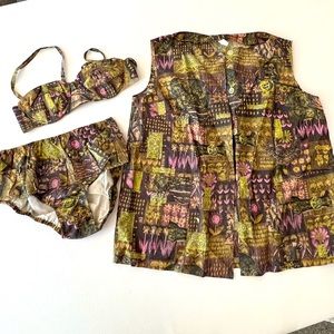 Awesome deadstock vintage 60’s bikini and coverup.
